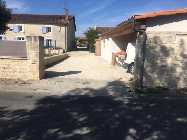 Chambres D'Hotes Les Rozieres Le Bourdet Dış mekan fotoğraf